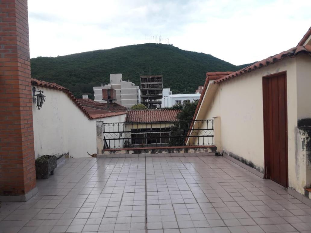 La Casa De Gaby Apartment Salta Exterior photo